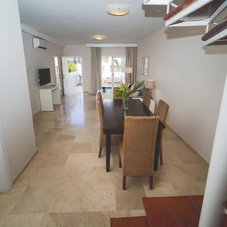 Apartment Olivos *