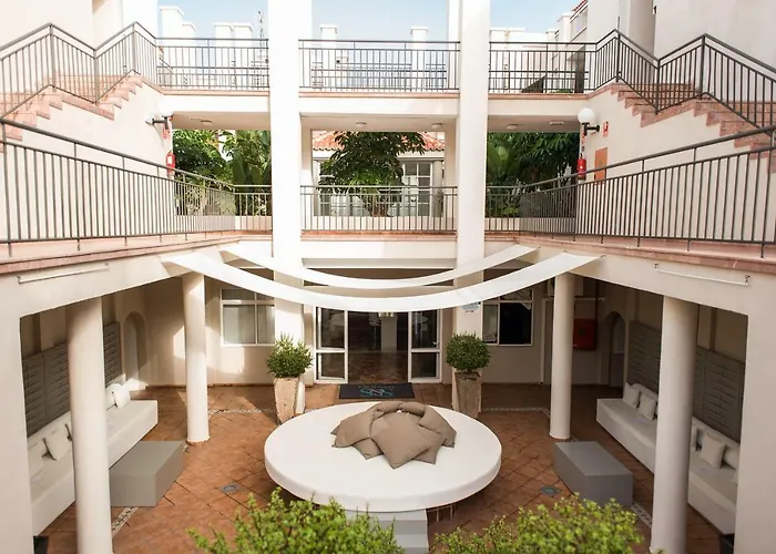 호텔 Olivos 아데제