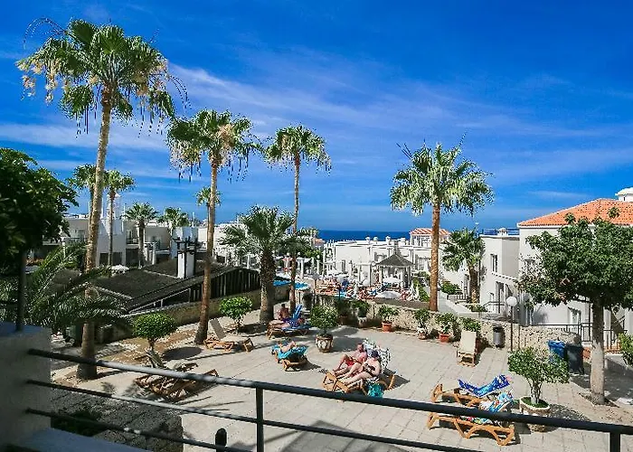 Ξενοδοχείο Olivos 3*